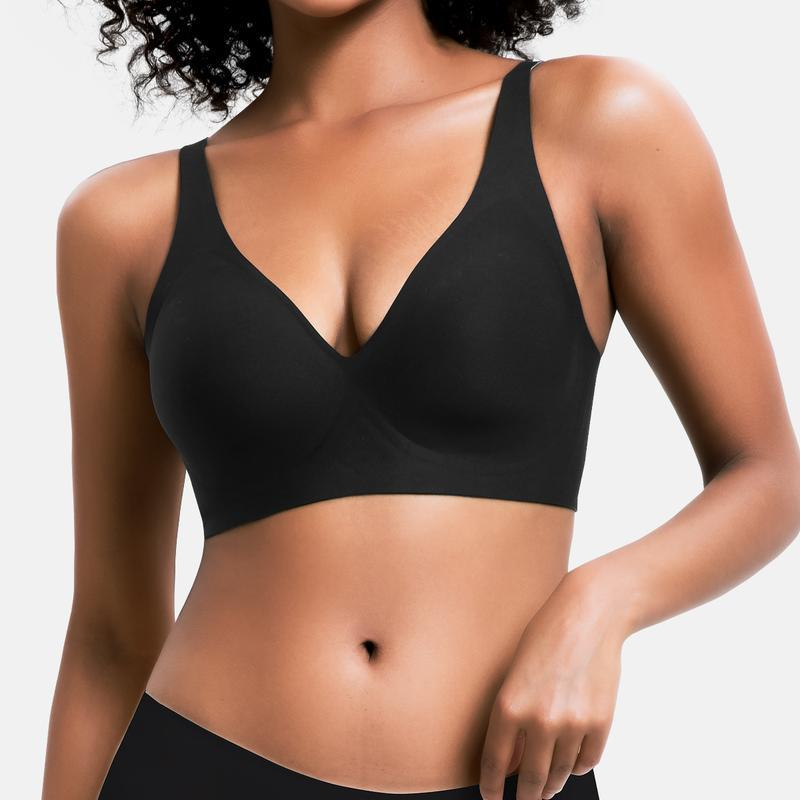VRCÔMFY black seamless wireless bra with second-skin precision fit and cloud-light comfort | Minimalist wirefree design for all-day wearable ease