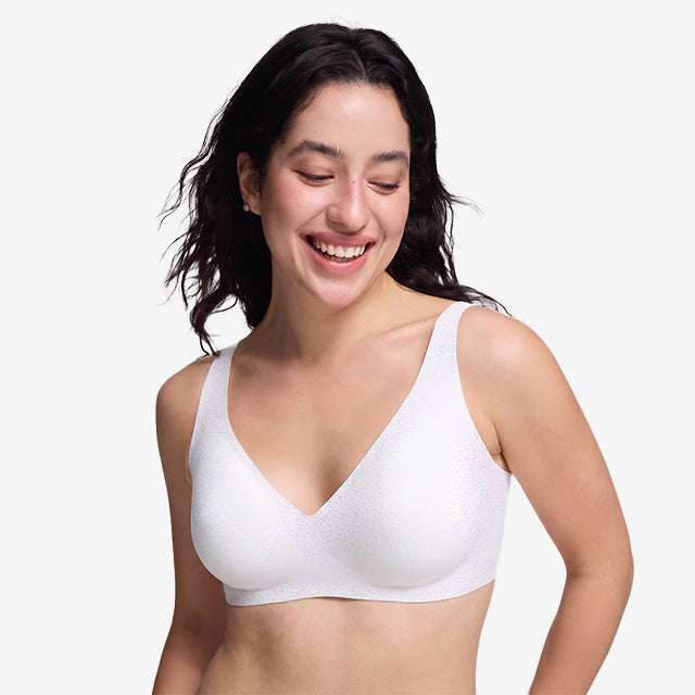 Types of Plunge Bra Styles for Sexy Outfits and Special Occasions
