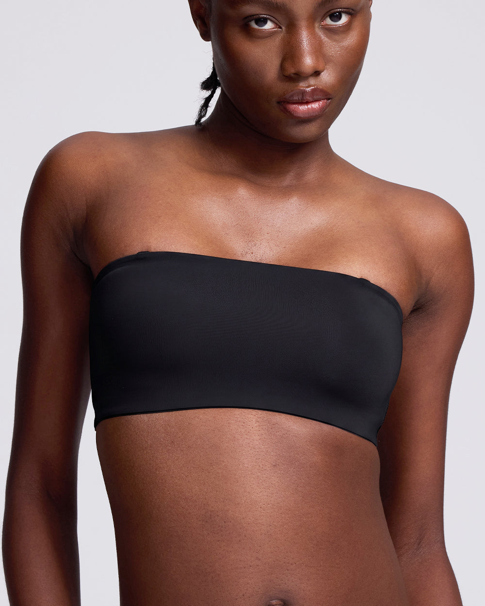 VRCÔMFY Strapless Seamless Bandeau Bra – Wireless, Non-Slip Comfort(BH)