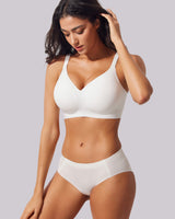 VRCOMFY White wireless seamless bra with soft molded cups for women